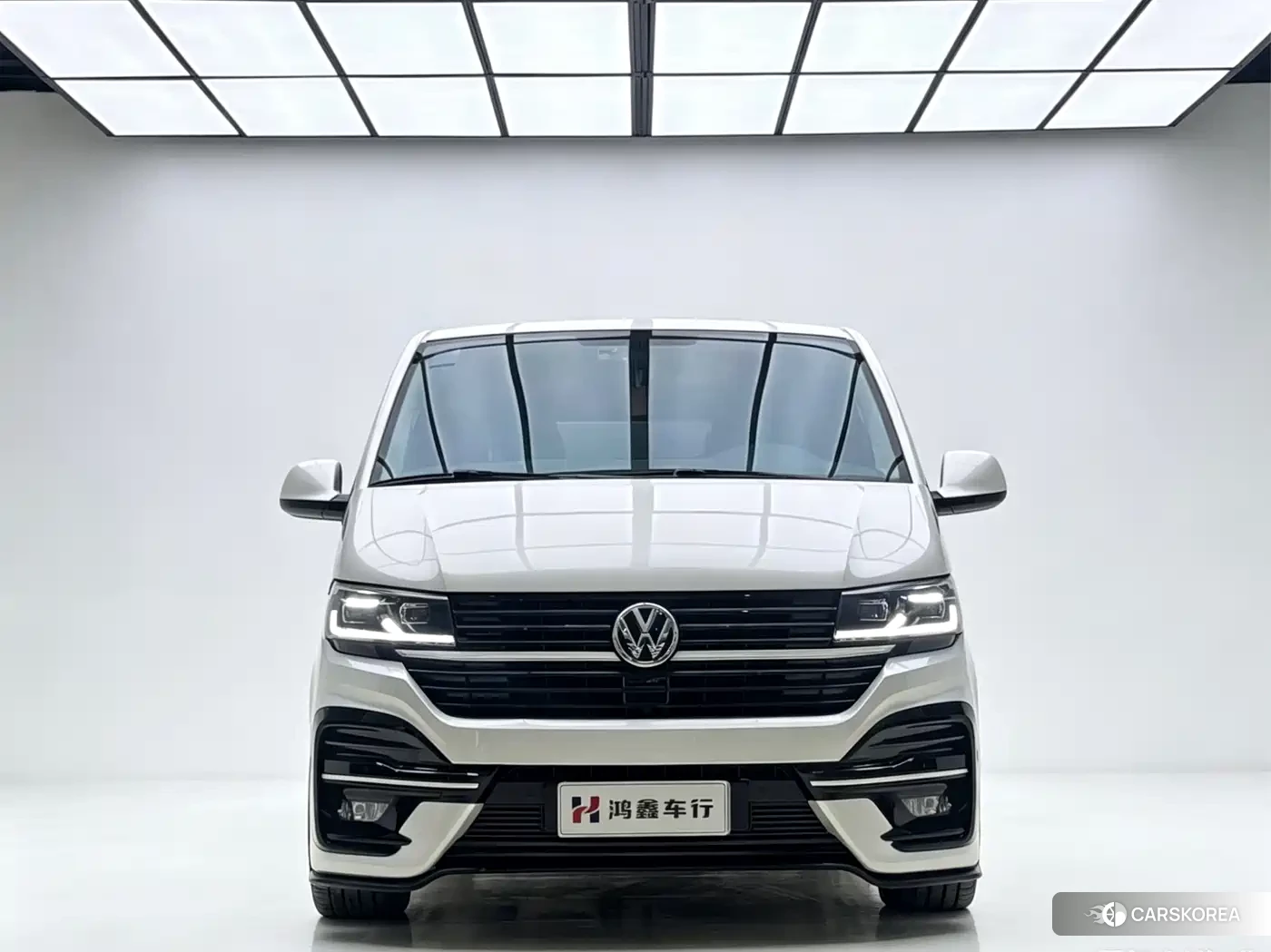 Volkswagen Multivan 2018 Белый из Китая, фото 6