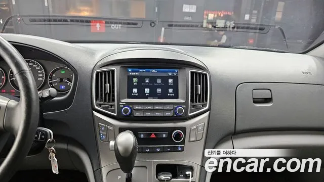 Hyundai The New Grand Starex 2019 Серебристо-серый из Кореи, фото 6