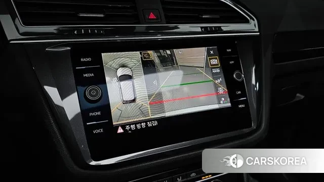 Volkswagen Tiguan second Generation 2019 Белый из Кореи, фото 6