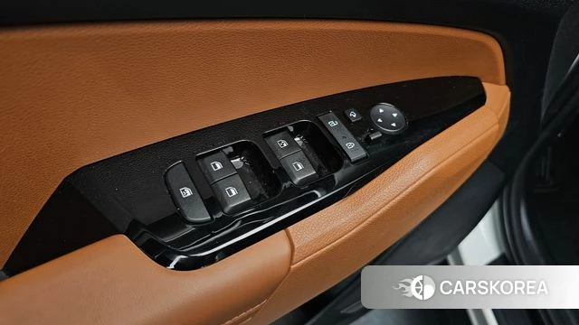 Kia Sportage 5th Generation 2022 Белый из Кореи, фото 6