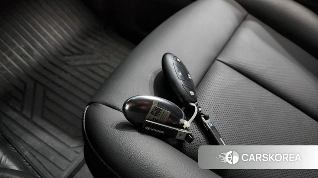 Hyundai Staria 2024 Белый из Кореи, фото 6