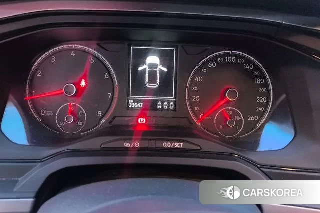 Volkswagen Polo 2022 Белый из Китая, фото 6