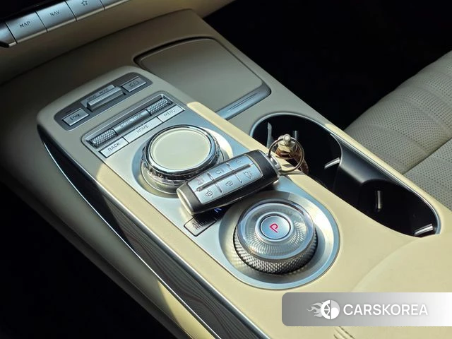 Genesis GV70 2021 Белый из Кореи, фото 6