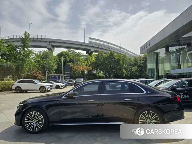 Mercedes-Benz E-class 2024 Черный из Китая, фото 6
