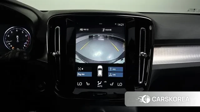 Volvo XC40 2018 Белый из Кореи, фото 6