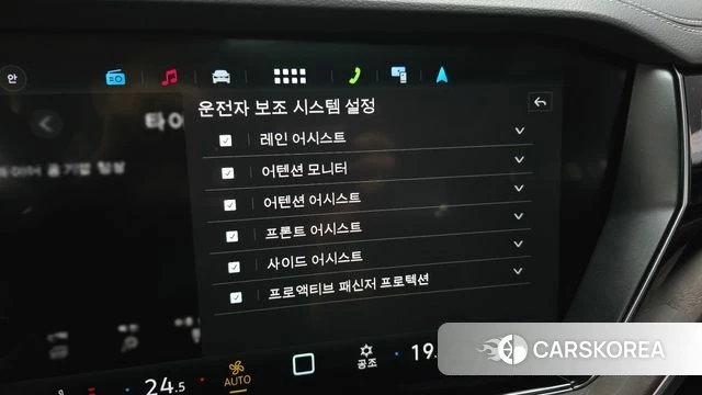 Volkswagen Touareg 3rd generation 2025 Черный из Кореи, фото 6