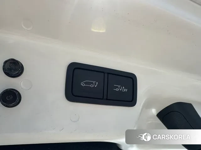 Hyundai Staria 2024 Белый из Кореи, фото 6