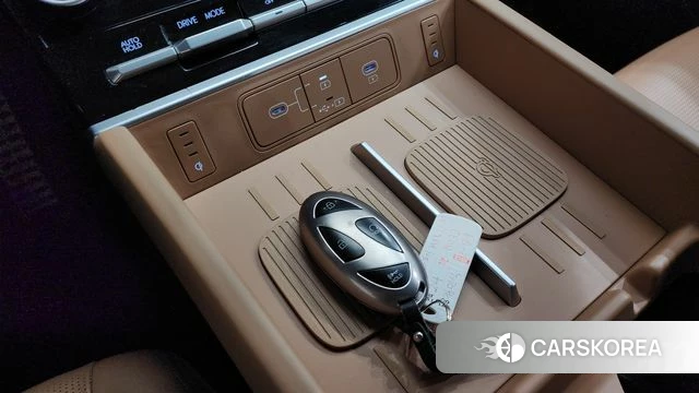 Hyundai Santa Fe (MX5) 2023 Черный из Кореи, фото 6