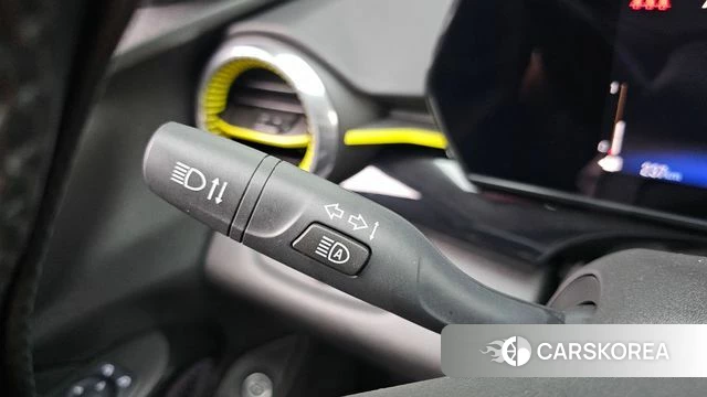 Chevrolet (GM Daewoo) Trax Crossover 2024 Черный из Кореи, фото 6