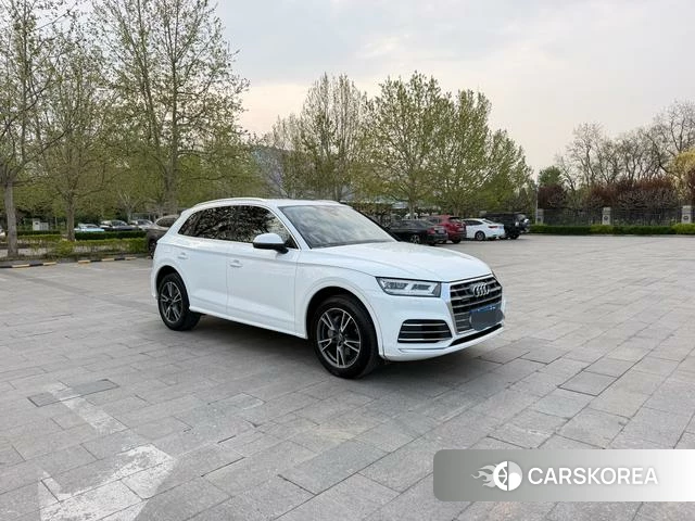 Audi Q5L 2021 Белый из Китая, фото 6