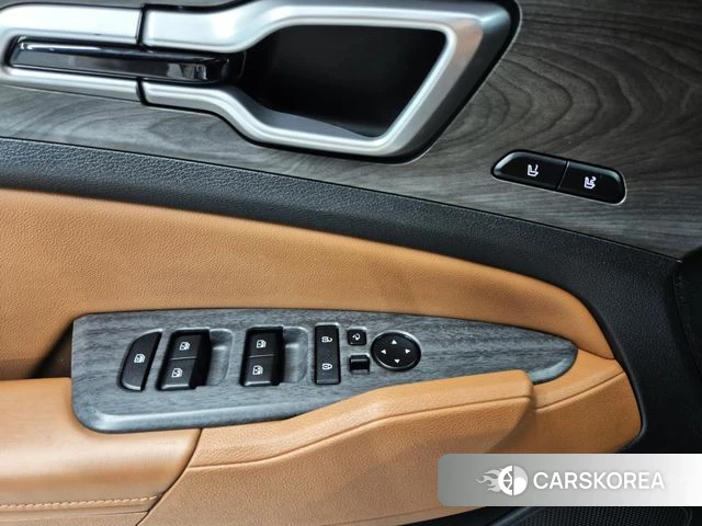 Kia Sportage 5th Generation 2022 Белый из Кореи, фото 6
