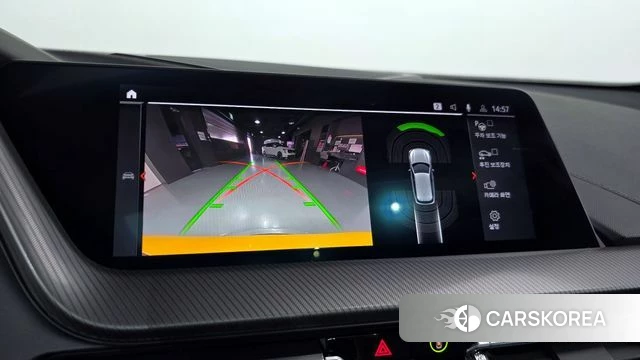 BMW 1 Series (F40) 2022 Желтый из Кореи, фото 6