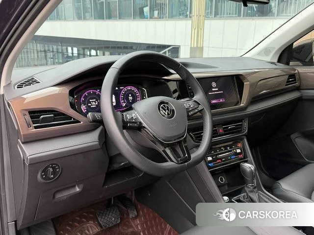 Volkswagen Tuyue 2022 Темно-серый из Китая, фото 6