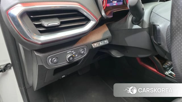 Chevrolet (GM Daewoo) Trailblazer 2020 Белый из Кореи, фото 6