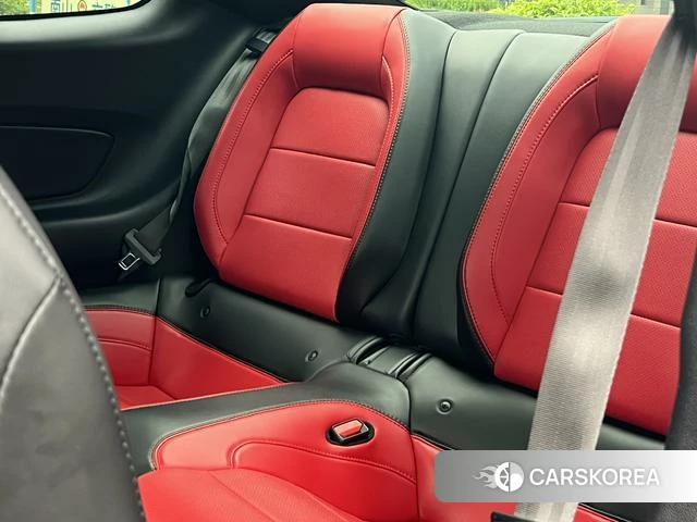 Ford Mustang 2021 Темно-серый из Китая, фото 6