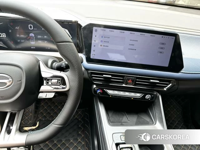 GAC Trumpchi Trumpchi GS3 2023 Серебристо-серый из Китая, фото 6