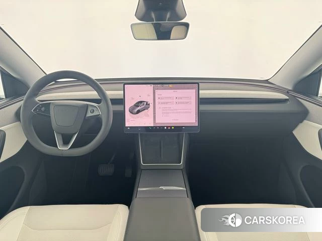 Tesla Model Y 2025 Серебристо-серый из Китая, фото 6