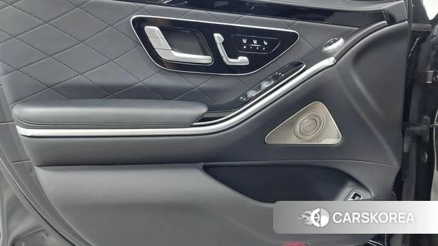 Mercedes-Benz S-Class W223 2023 Черный из Кореи, фото 6