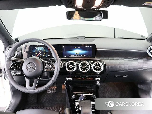 Mercedes-Benz A-Class W177 2020 Жемчужный цвет из Кореи, фото 6