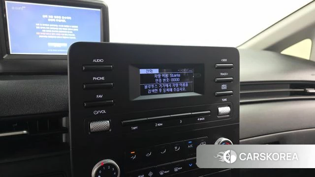 Hyundai Staria 2021 Серебристо-серый из Кореи, фото 6