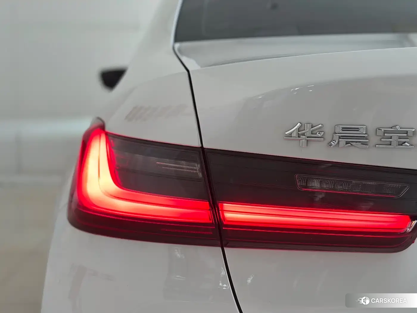 BMW 3 series 2022 Белый из Китая, фото 6