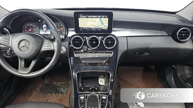 Mercedes-Benz C-Class W205 2018 Белый из Кореи, фото 6