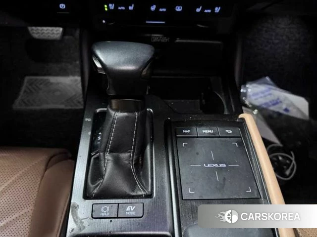 Lexus ES300h 7th generation 2021 Серебристо-серый из Кореи, фото 6