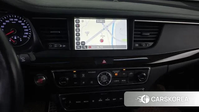 Kia Come New K7 2018 Белый из Кореи, фото 6