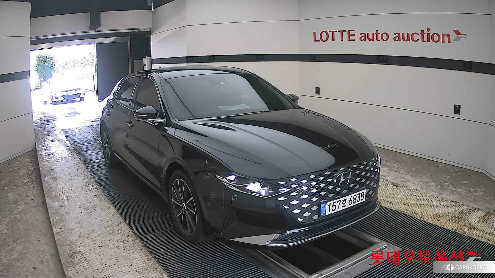 Hyundai Grandeur 2022 Черный из Кореи, фото 6