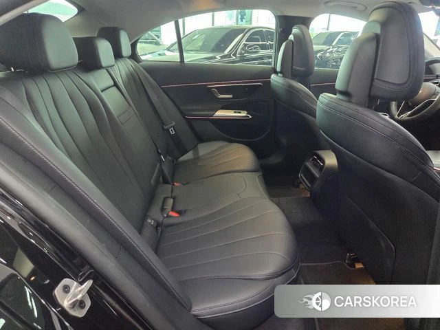 Mercedes-Benz E-Class W214 2025 Черный из Кореи, фото 6