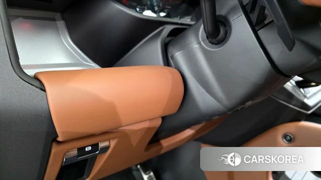 Land Rover Defender (L663) 2025 Песочный из Кореи, фото 6