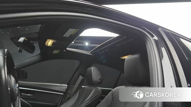 BMW 3 Series (F30) 2018 Черный из Кореи, фото 6