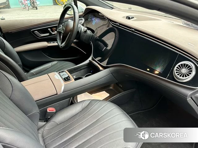 Mercedes-Benz EQS 2024 Серебристо-серый из Китая, фото 6