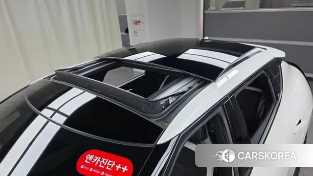 Kia EV6 2023 Белый из Кореи, фото 6