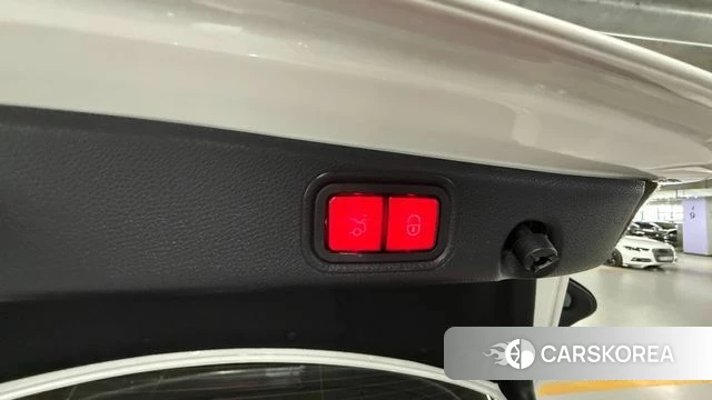 Mercedes-Benz E-Class W213 2022 Белый из Кореи, фото 6