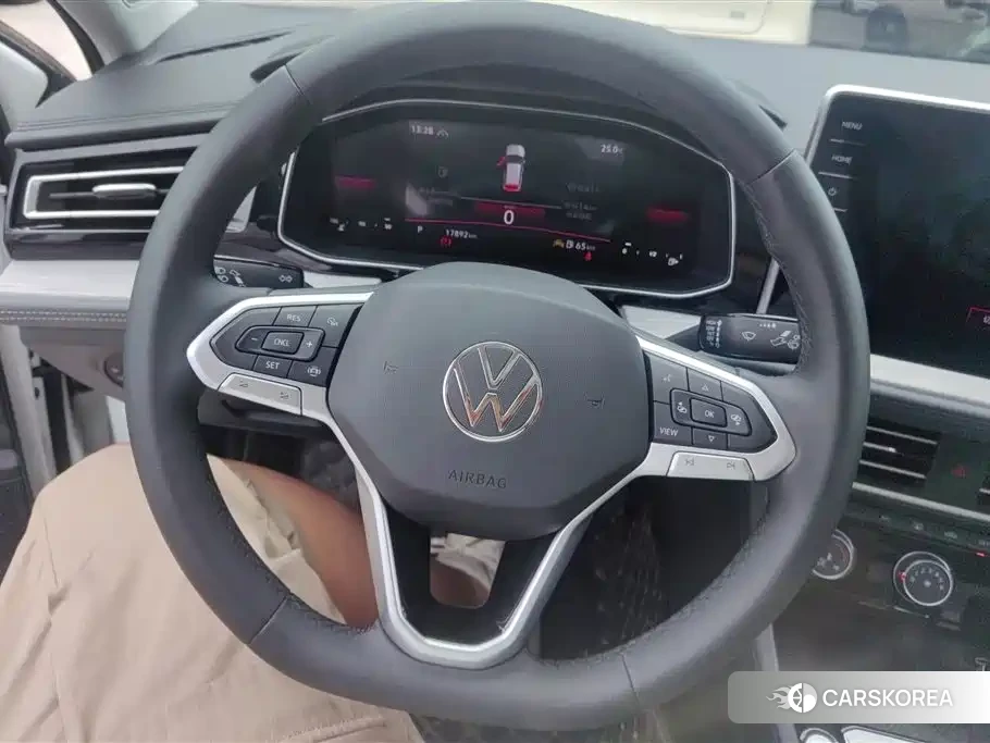 Volkswagen Sagitar 2025 Белый из Китая, фото 6
