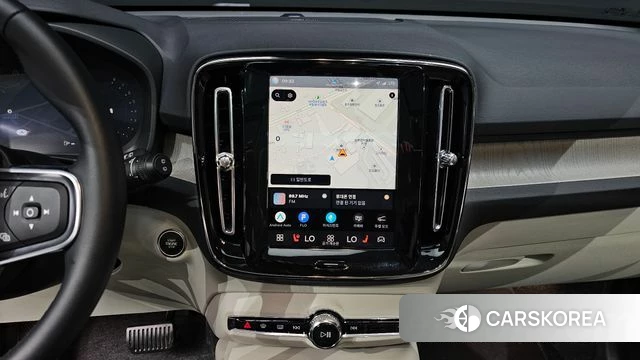 Volvo XC40 2025 Белый из Кореи, фото 6