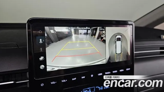 Hyundai Staria 2023 Белый из Кореи, фото 6