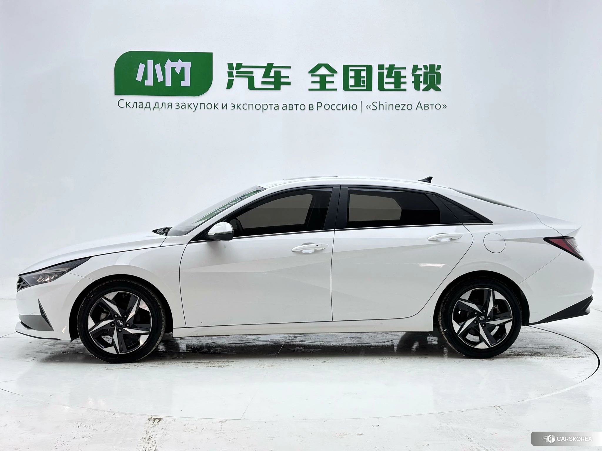Hyundai Elantra 2022 Белый из Китая, фото 6