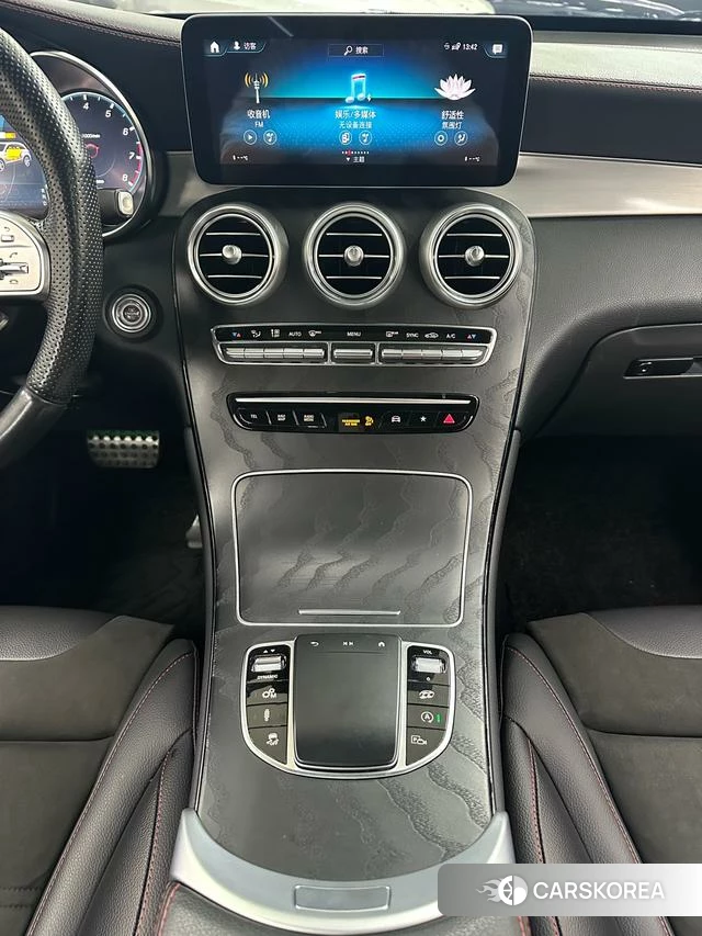 Mercedes-Benz GLC AMG 2022 Темно-серый из Китая, фото 6