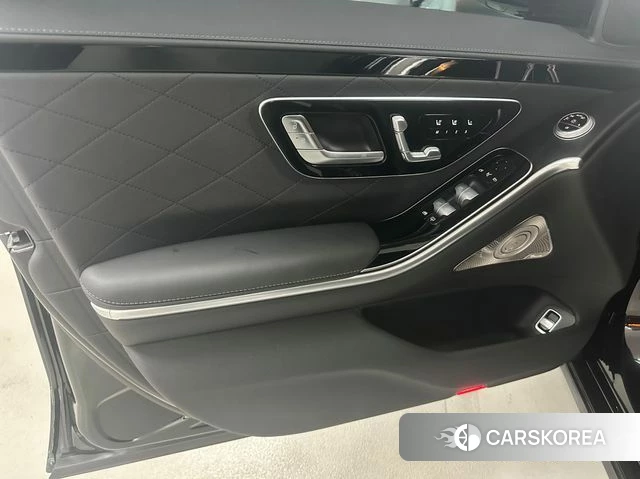 Mercedes-Benz S-Class W223 2025 Черный из Кореи, фото 6