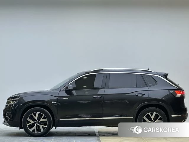 Volkswagen Tanyue 2022 Темно-серый из Китая, фото 6
