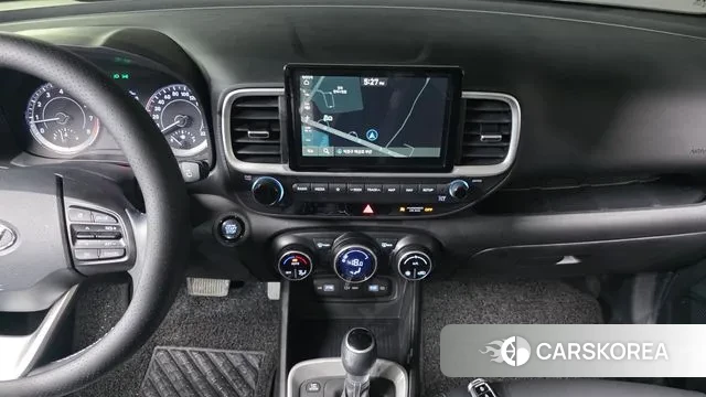 Hyundai Venue 2022 Белый из Кореи, фото 6