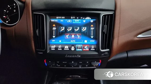 Maserati Levante 2018 Черный из Кореи, фото 6