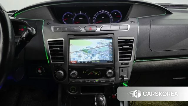 Ssangyong Korando Turismo 2018 Белый из Кореи, фото 6