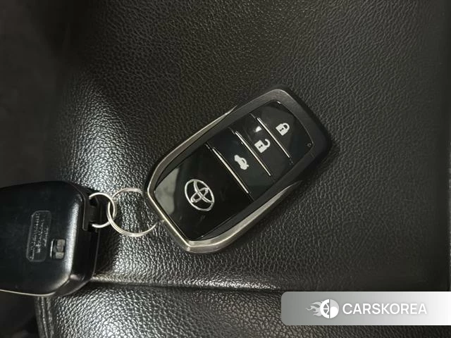 Toyota Corolla 2019 Темно-серый из Китая, фото 6