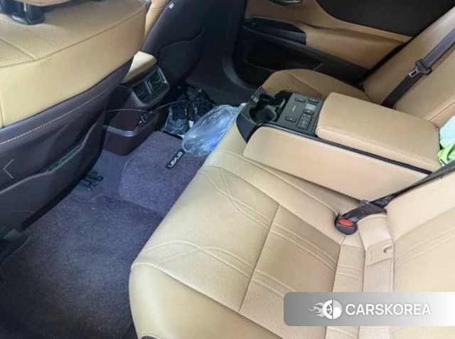 Lexus ES300h 7th generation 2019 Серый из Кореи, фото 6