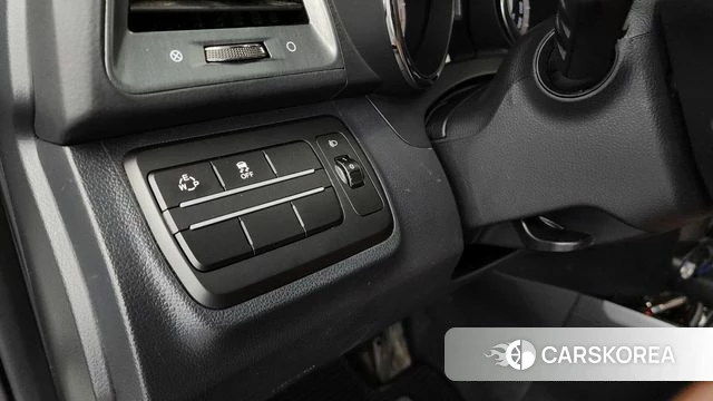 Ssangyong Tivoli Armor 2018 Белый из Кореи, фото 6