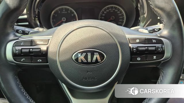 Kia K5 3rd generation 2021 Белый из Кореи, фото 6