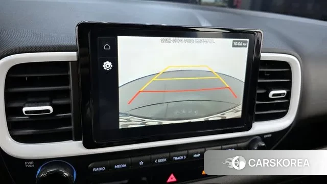 Hyundai Venue 2023 Белый из Кореи, фото 6